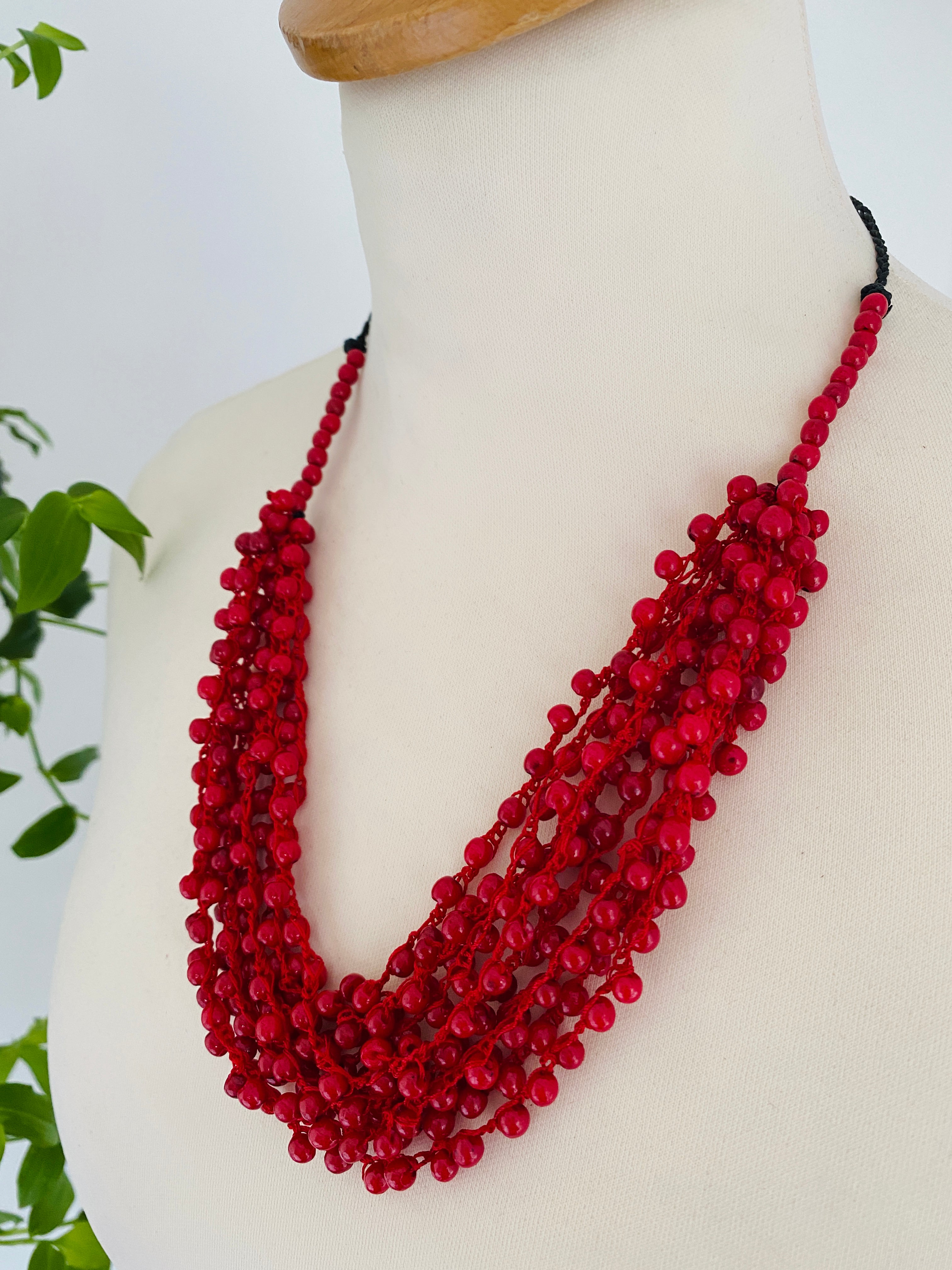 Chirilla Seeds Necklace - Red